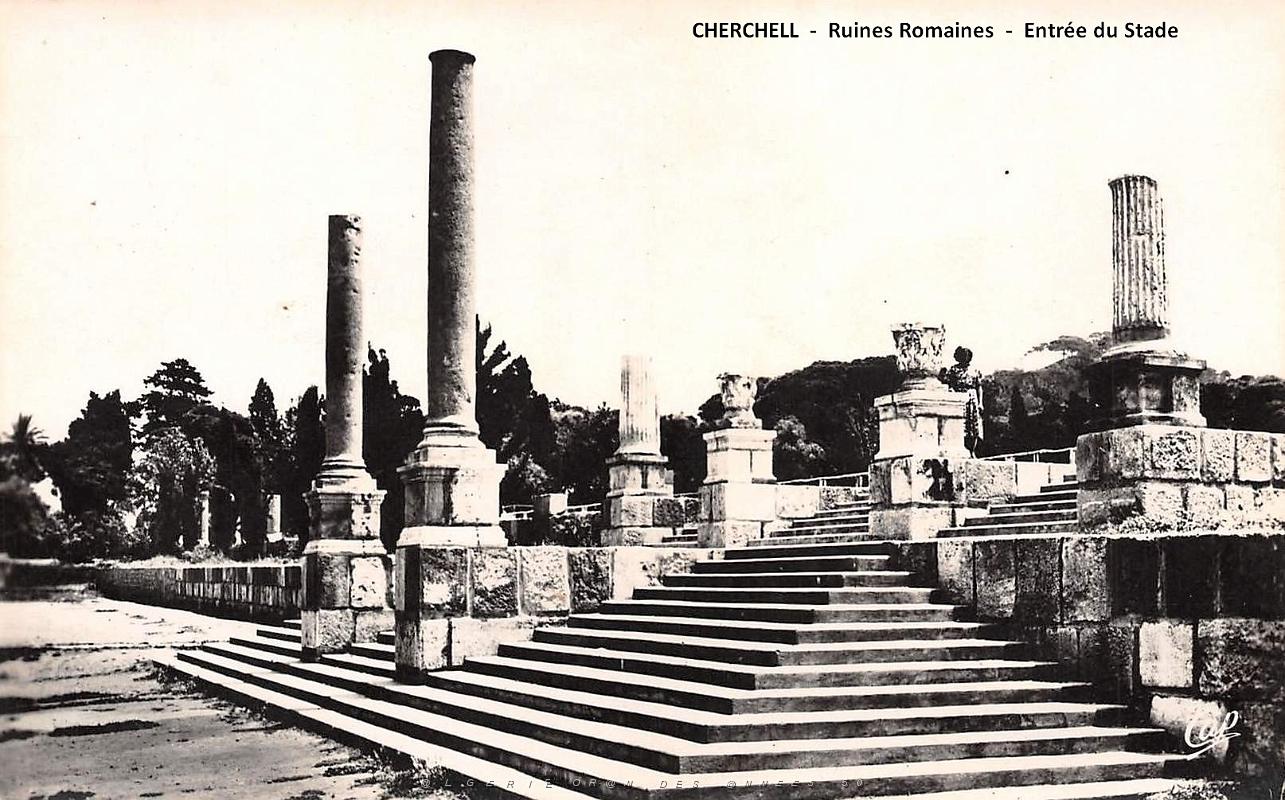 Cherchell - Ruines romaines - Entree du stade.jpg